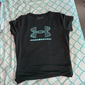 Women’s Under Armour Shirt